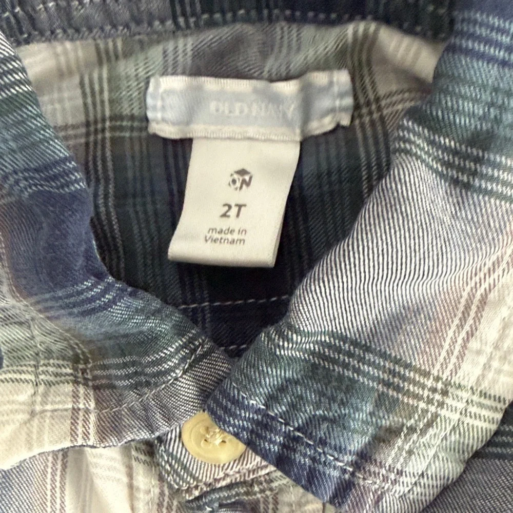 OshKosh B'gosh Kids Plaid Button Down Shirts - Blue, Yellow, Gray size 2T